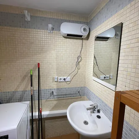 Apartment 1 Dormitorio, Edf Artyffal Zona Media